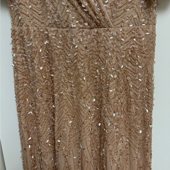 NWT | Mac Duggal 35109 Nude Pink Embellished Flutter Sleeve Gown Size 10 - Picture 6 of 13